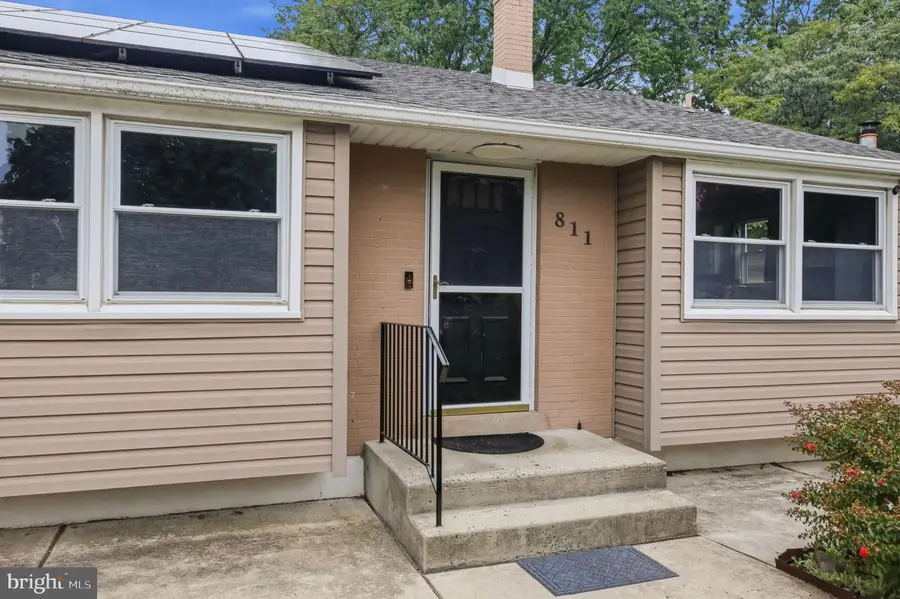 811 Arthur Ave, Bristol, PA 19007 - #3