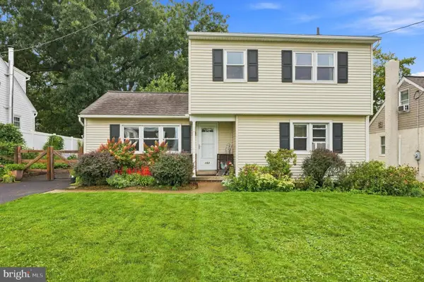 103 Dill Ave, PERKASIE, PA 18944