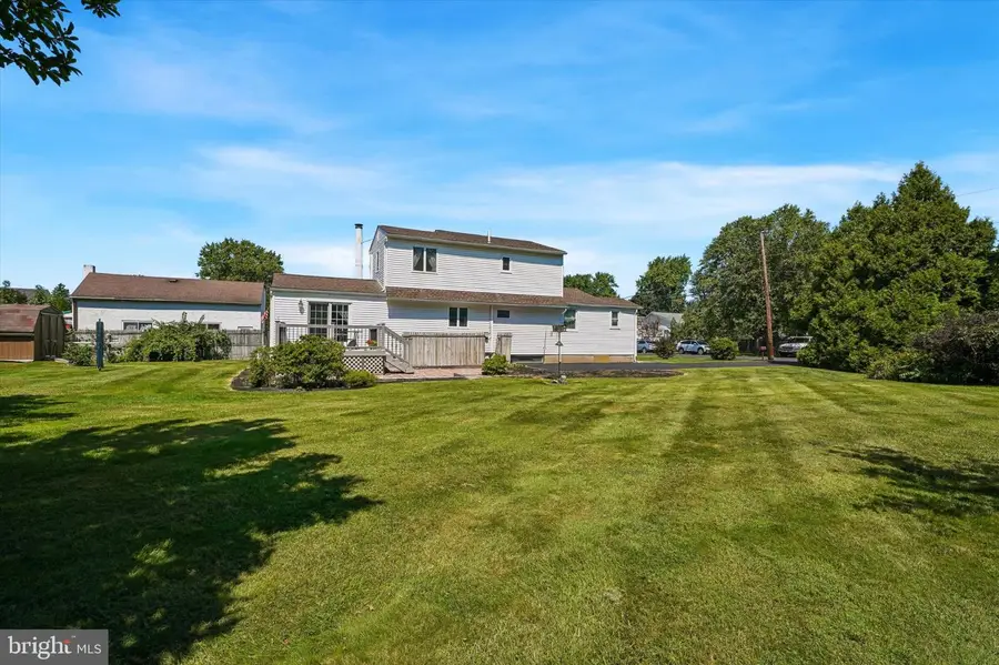 312 Elm St, Warminster, PA 18974 - #3