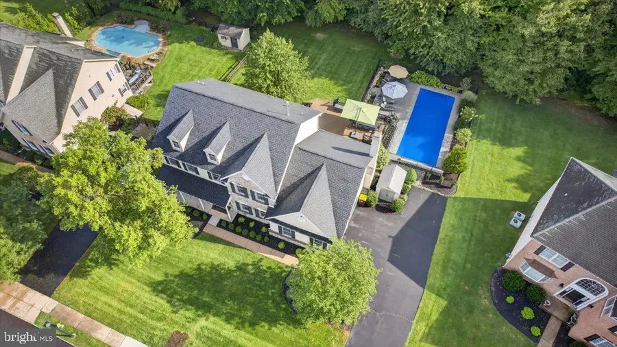 813 Princeton Dr, Warrington, PA 18976 - #2