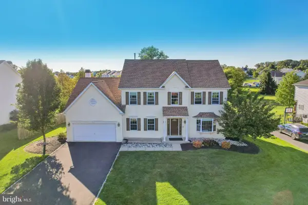 50 Kulp Rd E, CHALFONT, PA 18914