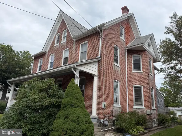 19 S 8th, QUAKERTOWN, PA 18951