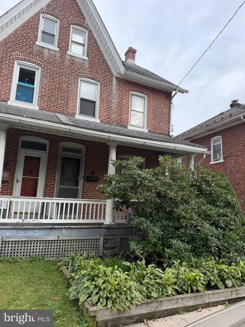 19 S 8th, Quakertown, PA 18951 - #2