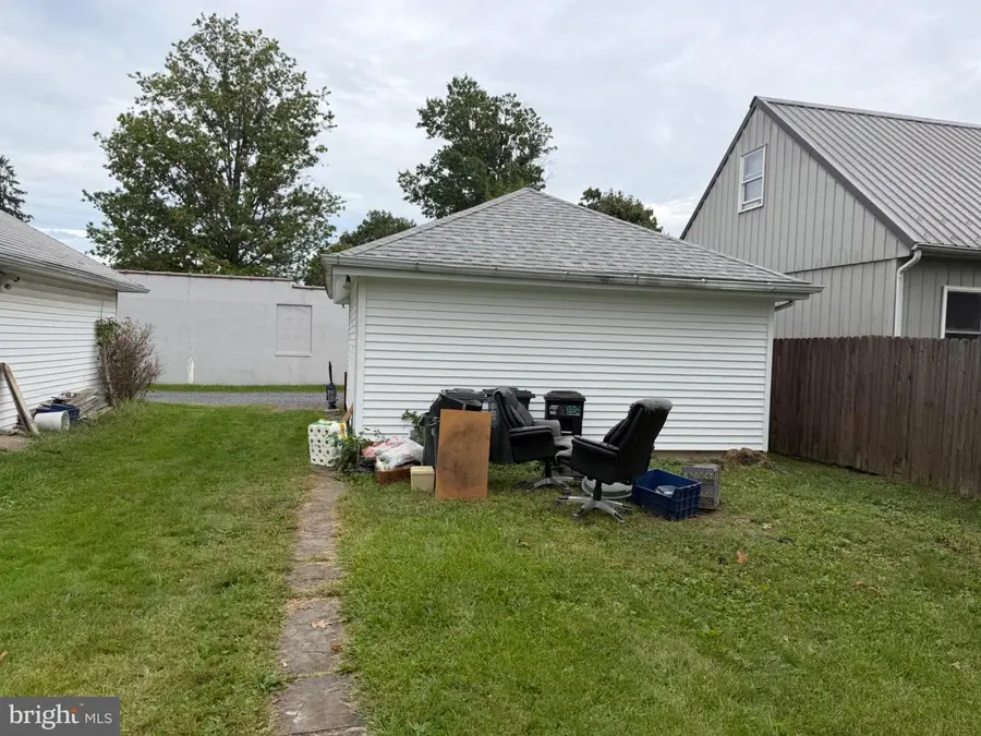 19 S 8th, Quakertown, PA 18951 - #3