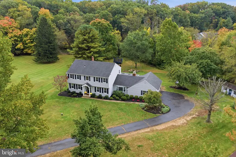 2618 Springhill Cir, Furlong, PA 18925 - #2