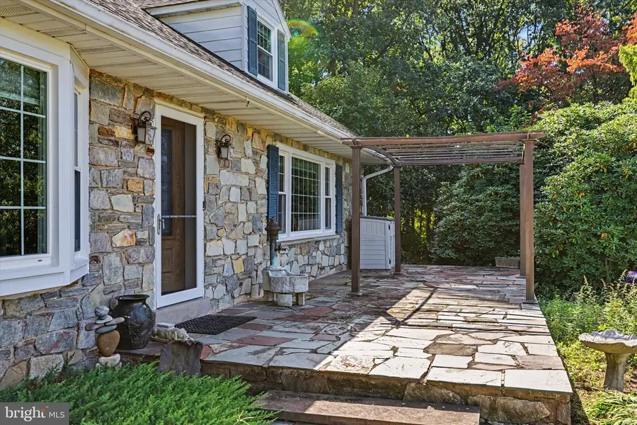99 Pickwick Dr, Doylestown, PA 18901 - #3