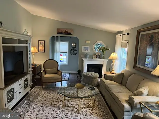 49 Canary Rd, Sellersville, PA 18960 - #2