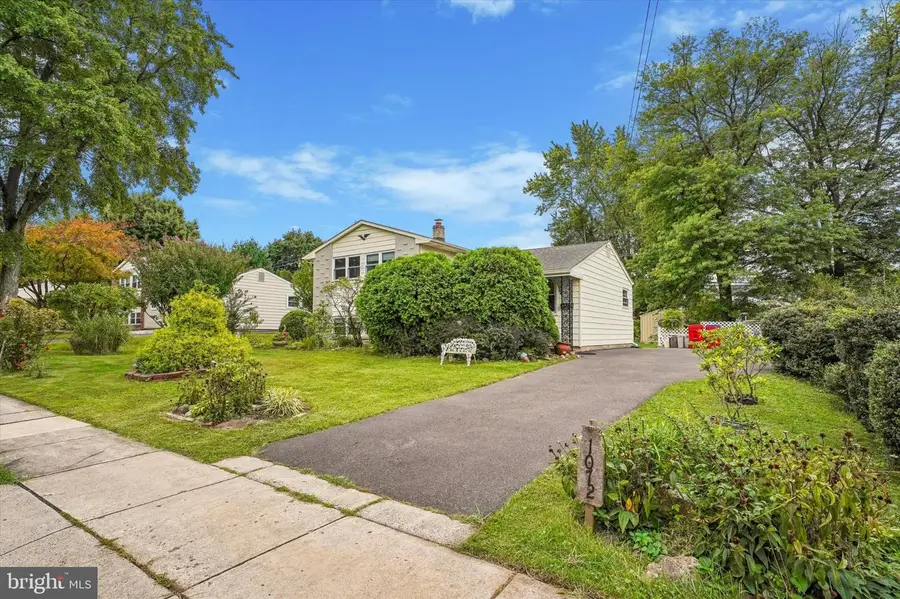1072 Fitch Pl, Warminster, PA 18974 - #2