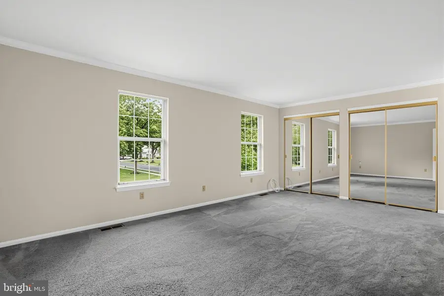 1535 Willow Pond Dr, Yardley, PA 19067 - #3