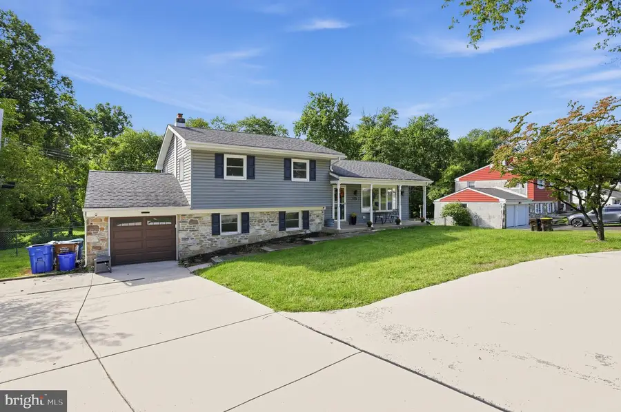 147 Pine Ln, Yardley, PA 19067 - #2