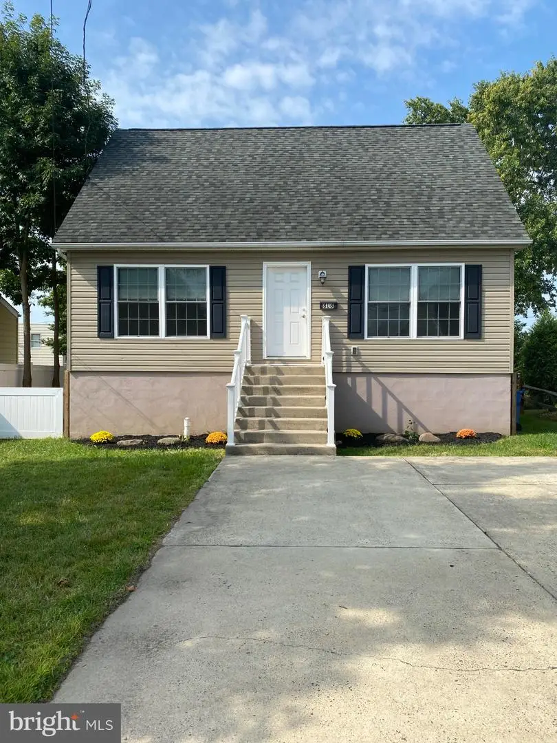 808 5th Ave, Croydon, PA 19021 - #1