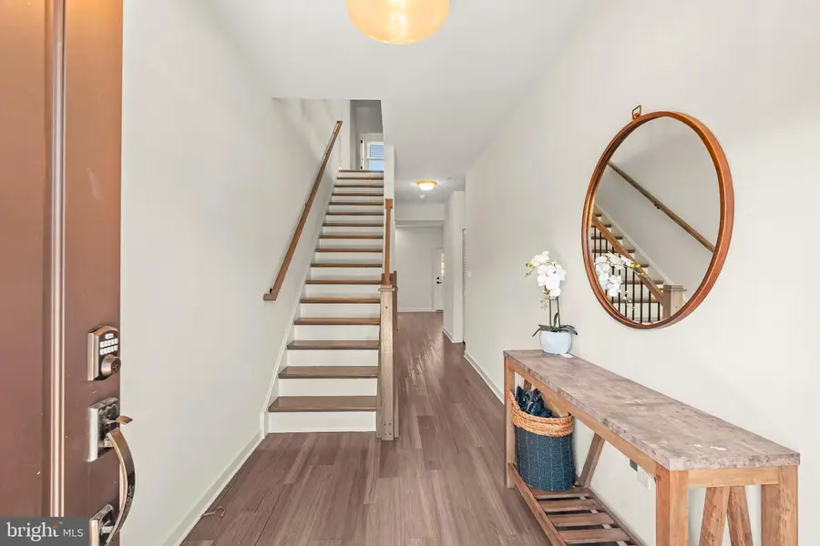 14 Diana Ln, Feasterville Trevose, PA 19053 - #2