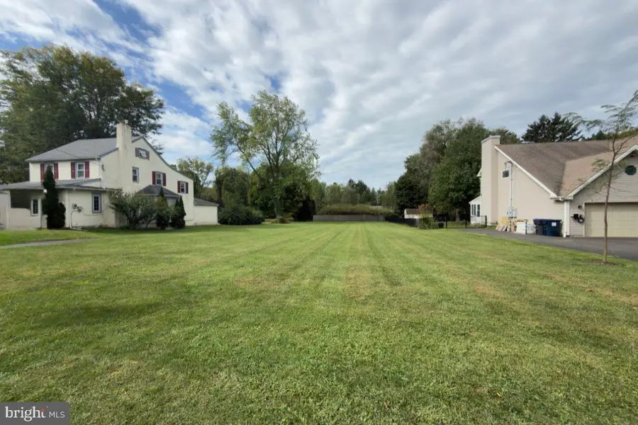 84 Iron Hill Rd, Doylestown, PA 18901 - #3
