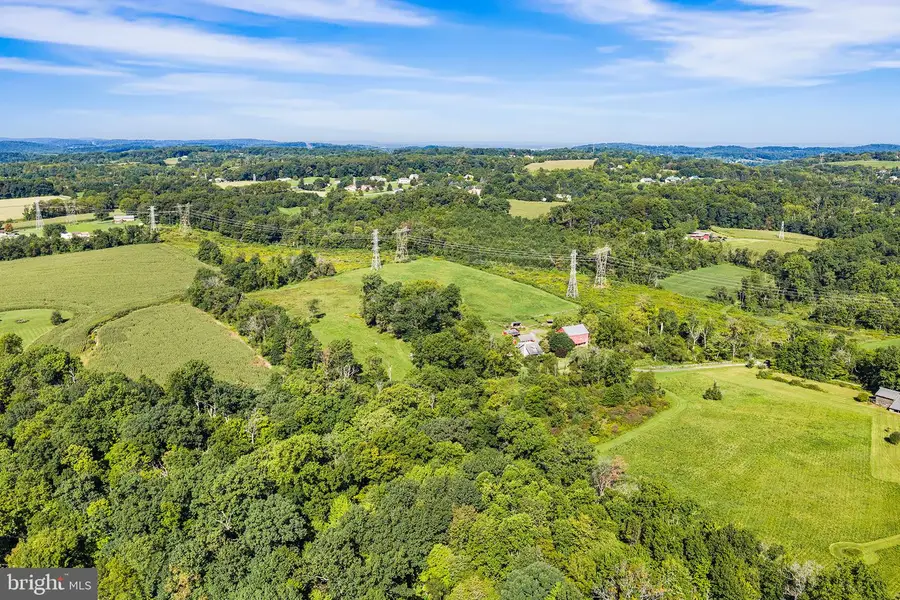 1989 Grant Rd, Coopersburg, PA 18036 - #2