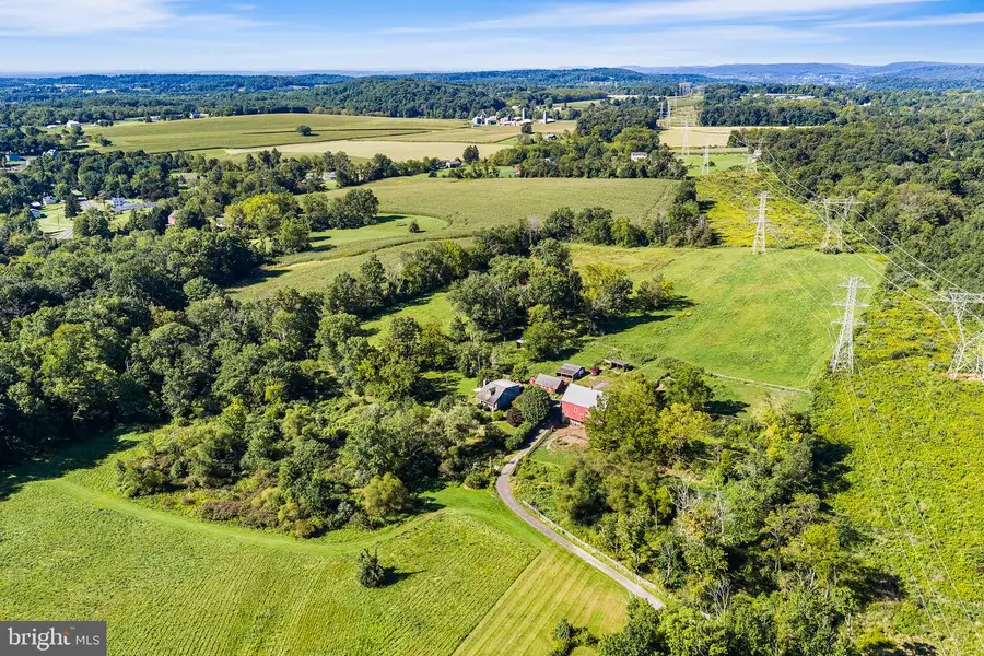 1989 Grant Rd, Coopersburg, PA 18036 - #3