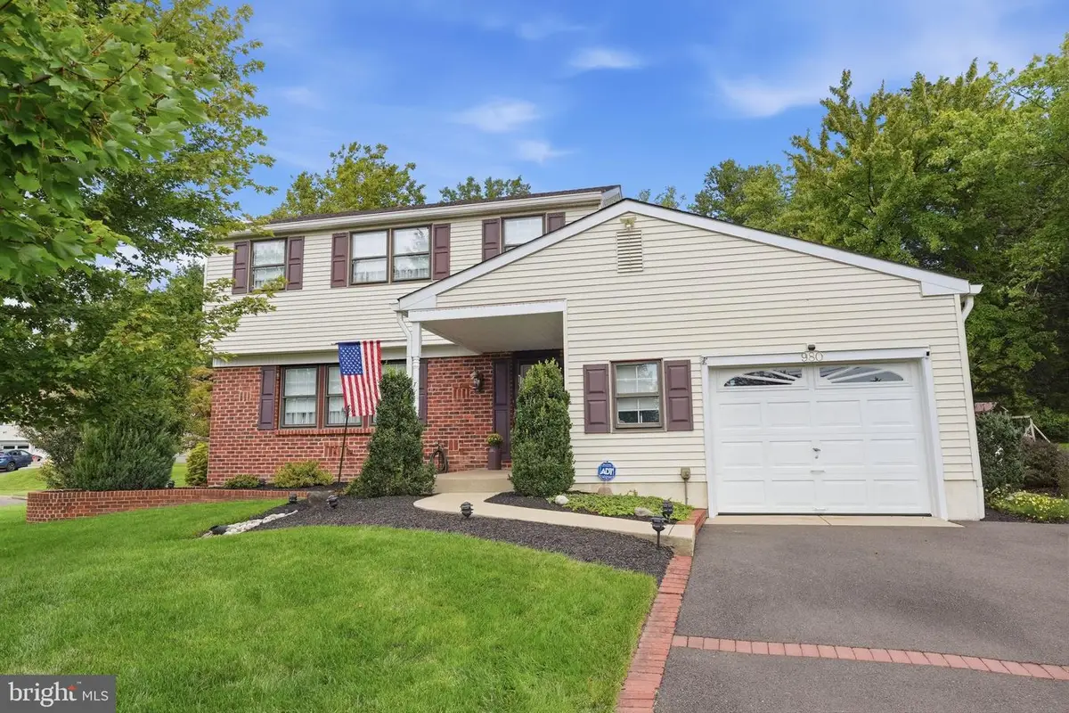980 Decker Ln, Warminster, PA 18974 - #1