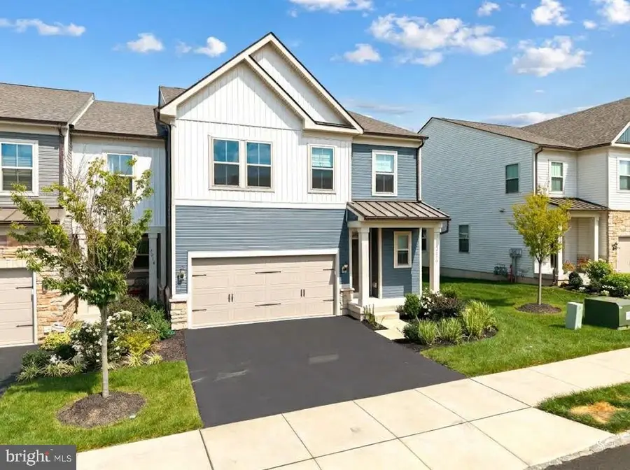 2016 Marquis Ln, Jamison, PA 18929 - #2