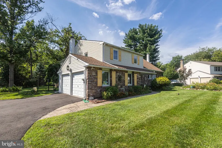 310 N Elm Ave, Newtown, PA 18940 - #2