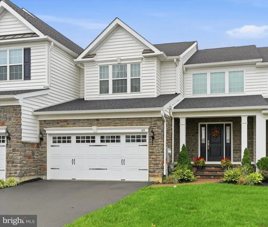 69 Lavender Dr, Yardley, PA 19067 - #3