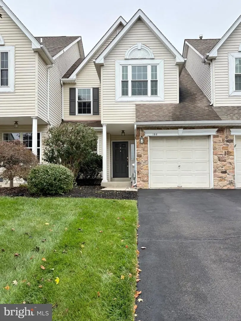 186 Stetson Dr, Chalfont, PA 18914 - #1