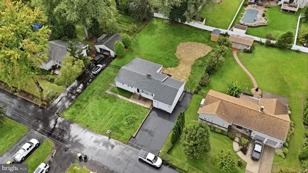 1162 Sunset Ln, BENSALEM, PA 19020