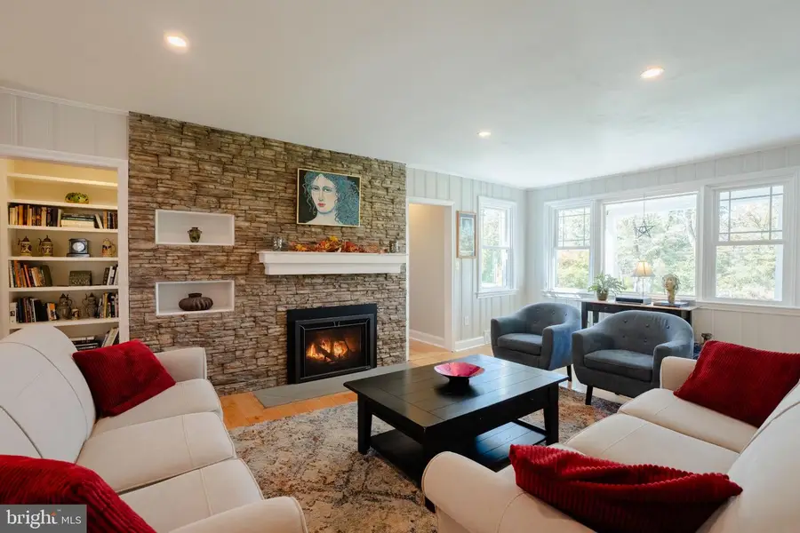 6724 Chapel Rd, New Hope, PA 18938 - #3