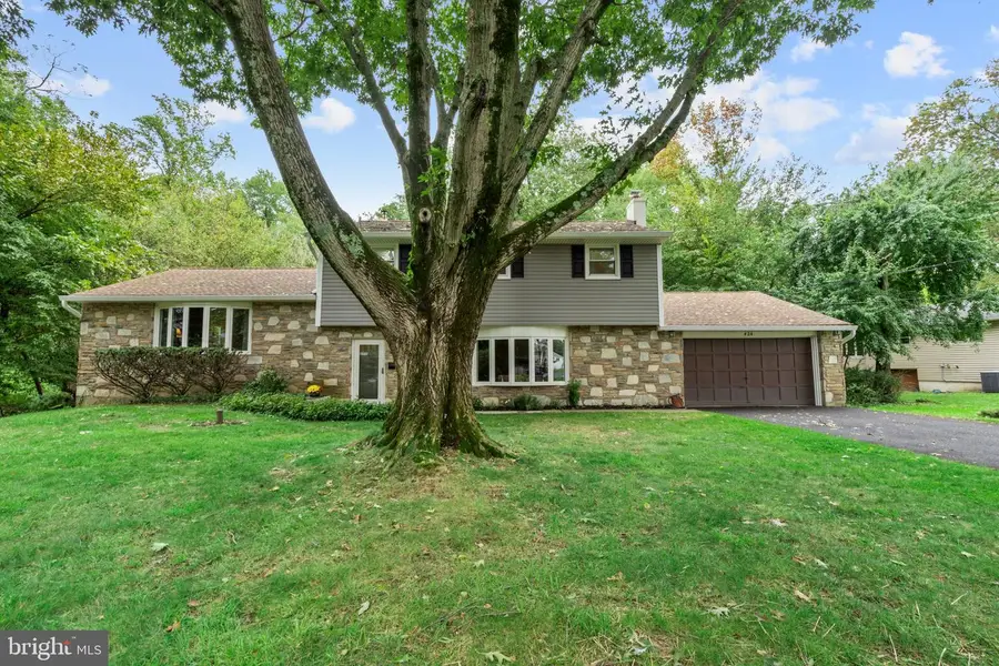 424 Long Ave, Langhorne, PA 19047 - #2