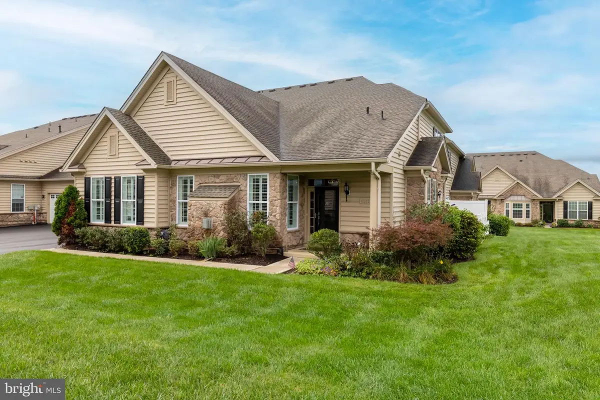 4211 Spalding Dr, Perkasie, PA 18944 - #1