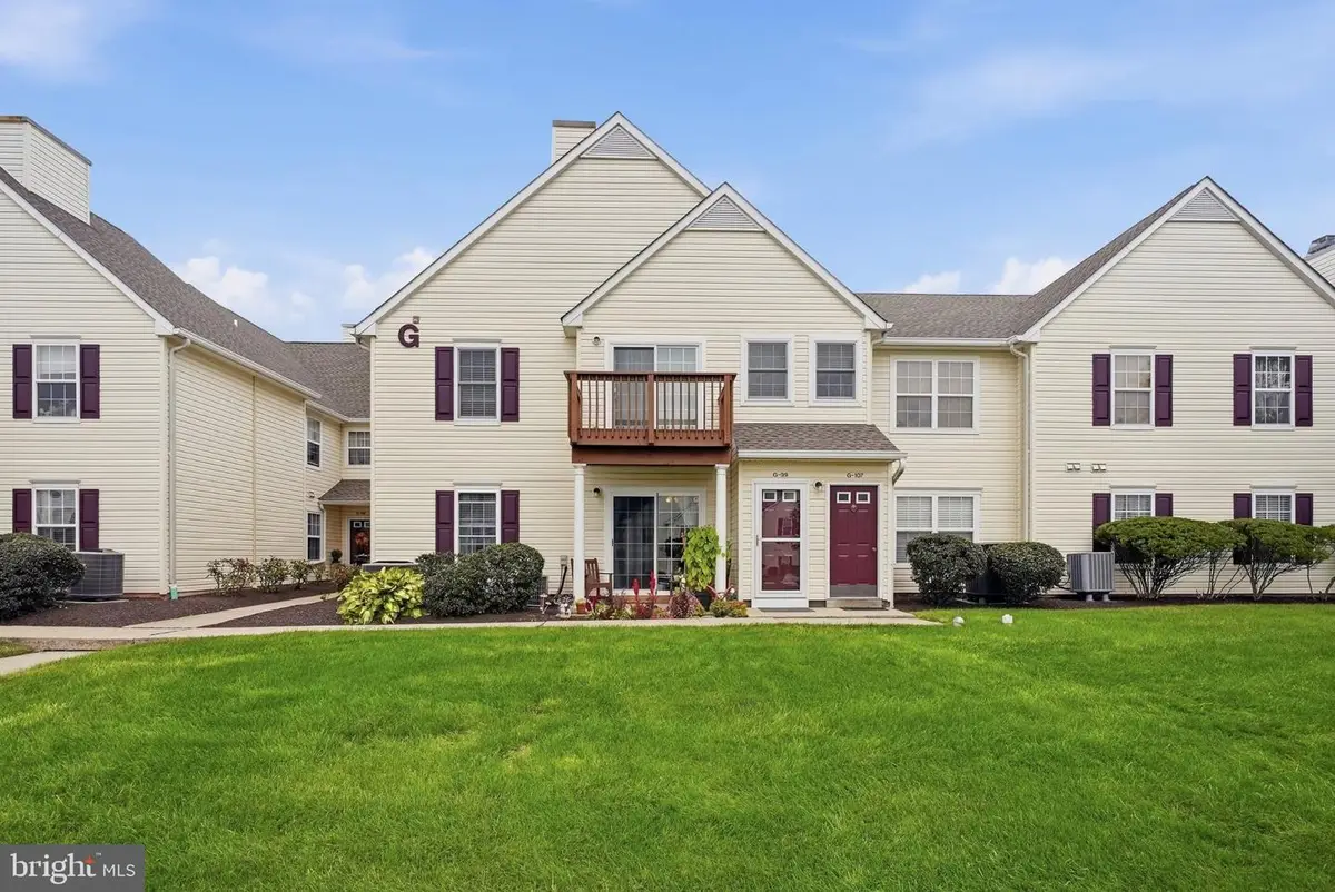 99 Horseshoe Dr, Quakertown, PA 18951 - #1