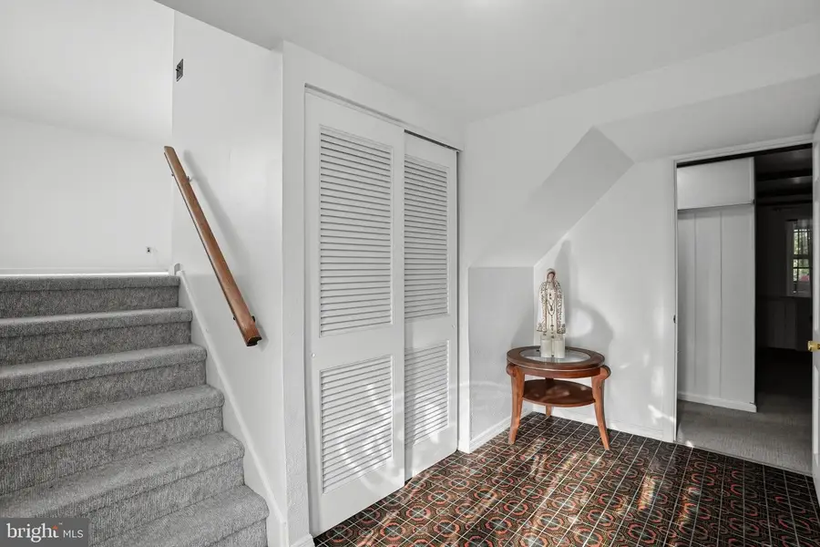 27 N Marmic Dr, Southampton, PA 18966 - #3
