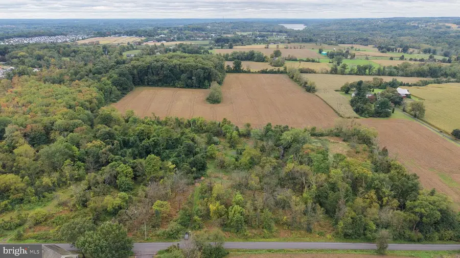 5052 Silo Hill Rd, Doylestown, PA 18902 - #3