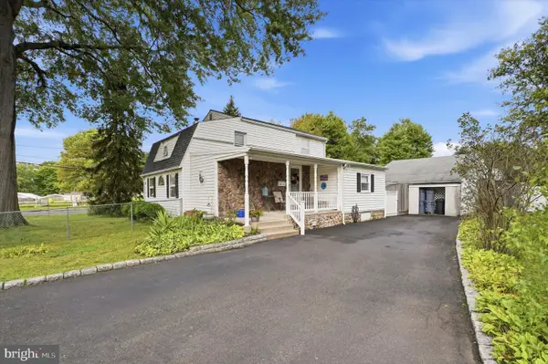43 Greene Rd, WARMINSTER, PA 18974
