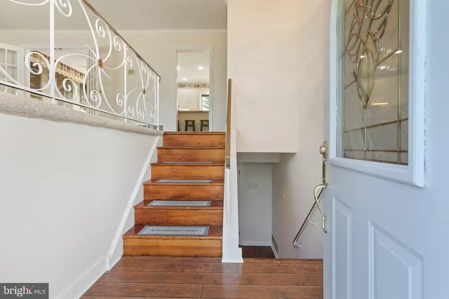 2120 Greyhorse Dr, Warrington, PA 18976 - #3