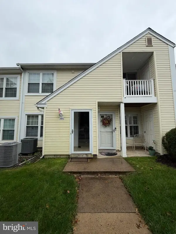 35011 Bennett Pl, SOUTHAMPTON, PA 18966