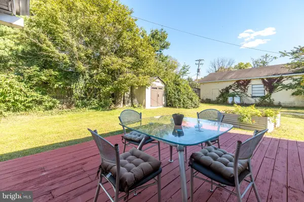 15 Red Cliff Village Ln, UPPER BLACK EDDY, PA 18972
