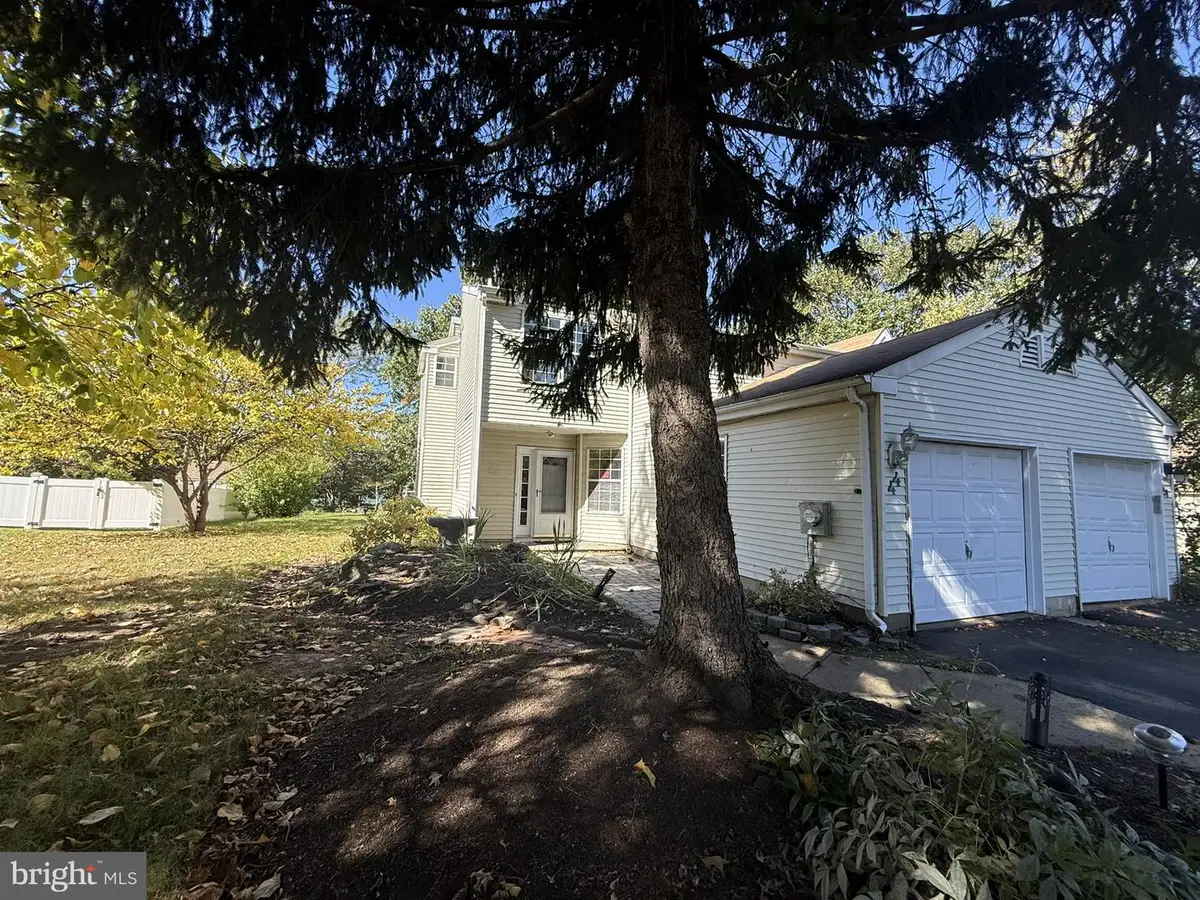 44 Kern Dr, Perkasie, PA 18944 - #1