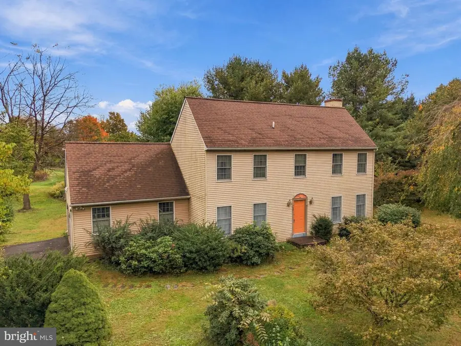 703 Broad St, Perkasie, PA 18944 - #2