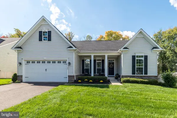 1109 Lynch Cir, WARMINSTER, PA 18974