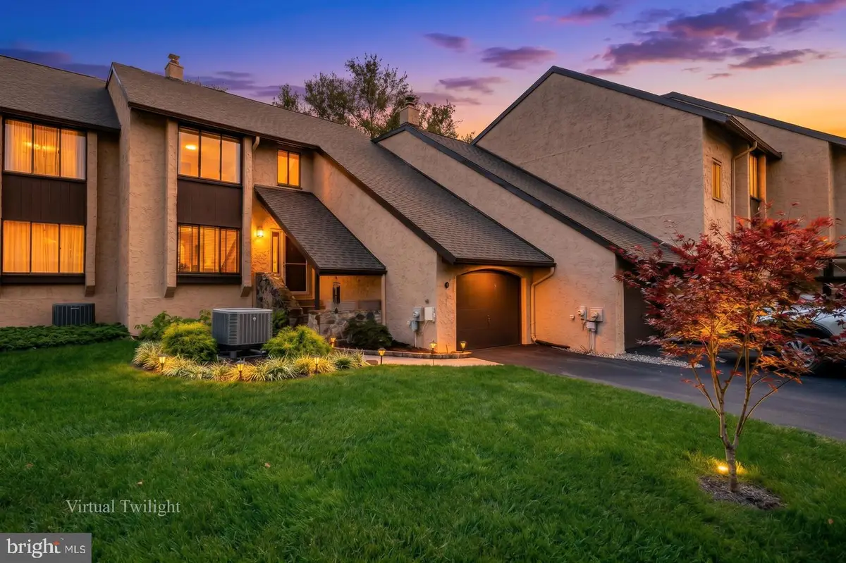 37 Golf Club Dr, Langhorne, PA 19047 - #1