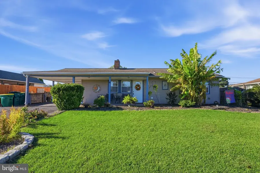 11 Fireside Ln, Levittown, PA 19055 - #2