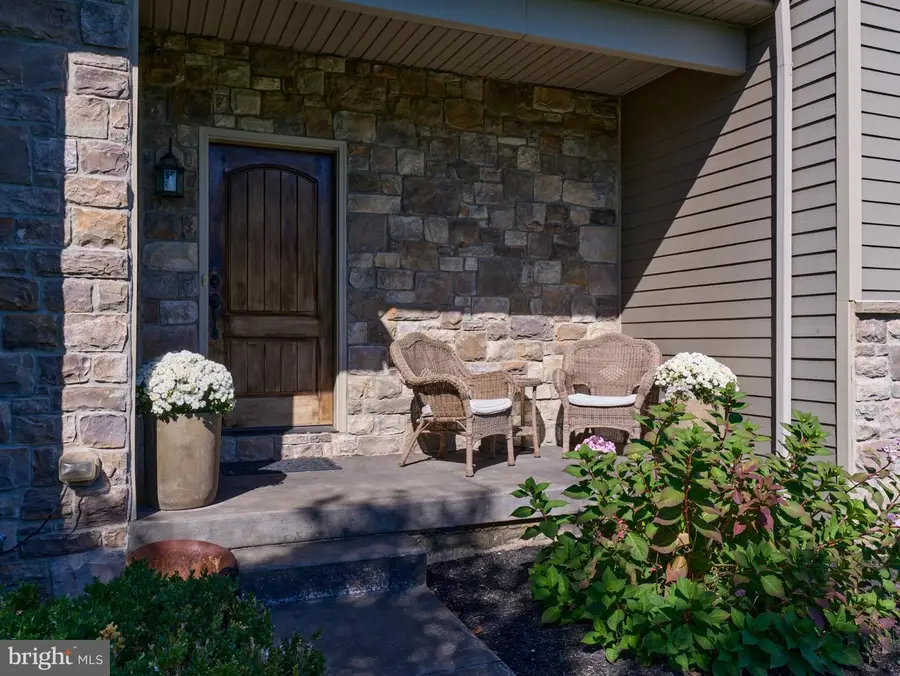 3967 Sawmill Rd, Doylestown, PA 18902 - #3