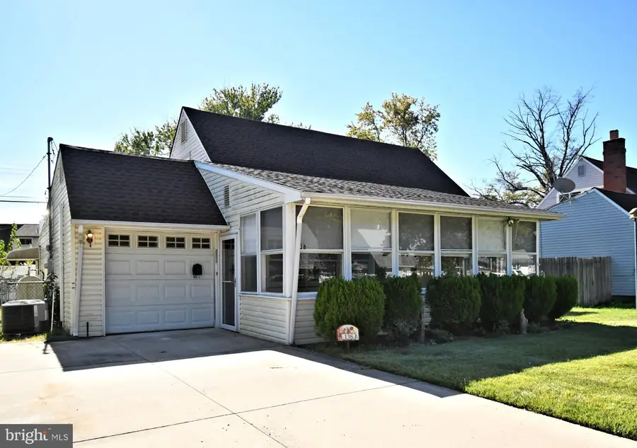 138 Village Ln, Levittown, PA 19054 - #2