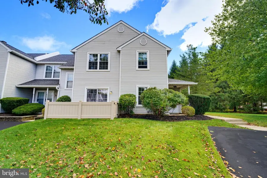 23 Eaton Ct, Newtown, PA 18940 - #3