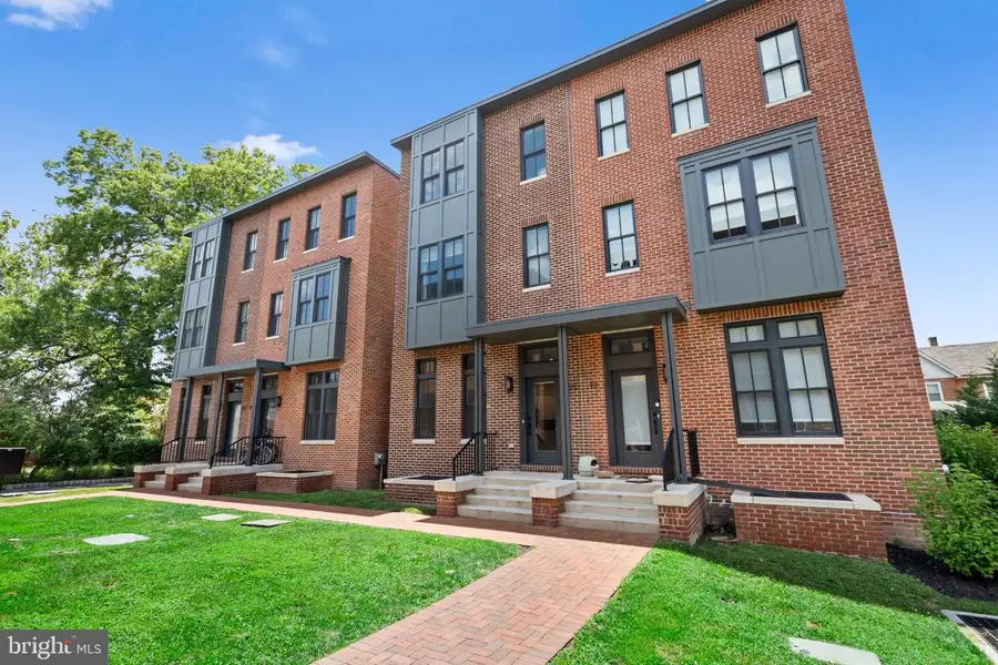 113 Thornton Ln, Newtown, PA 18940 - #3