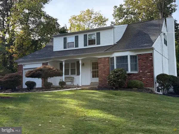 203 Brion Ln, CHALFONT, PA 18914