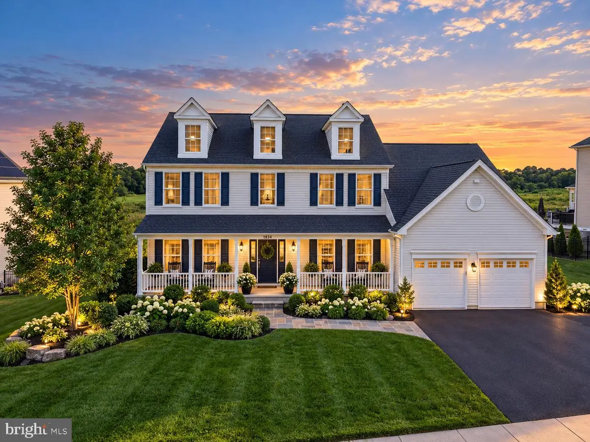 1334 Memorial Dr, Warwick, PA 18974 - #1