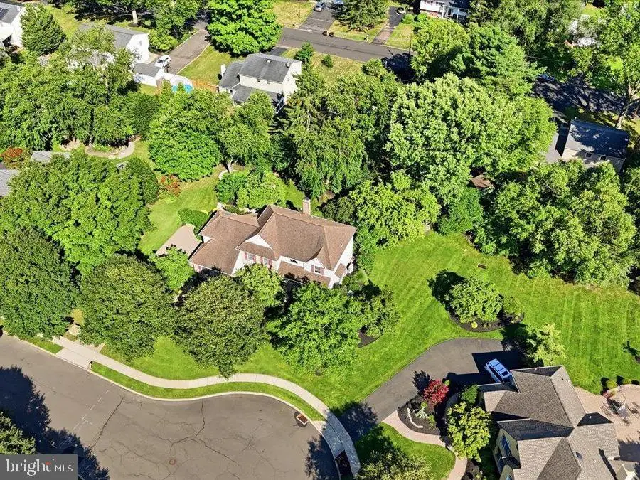 554 Scattergood Ct, Yardley, PA 19067 - #2
