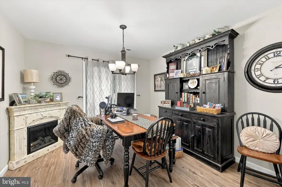 562 S Dove Rd, Yardley, PA 19067 - #3