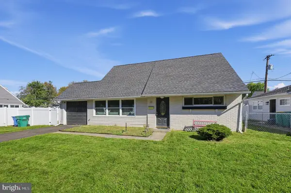 36 Kingwood Ln, LEVITTOWN, PA 19055