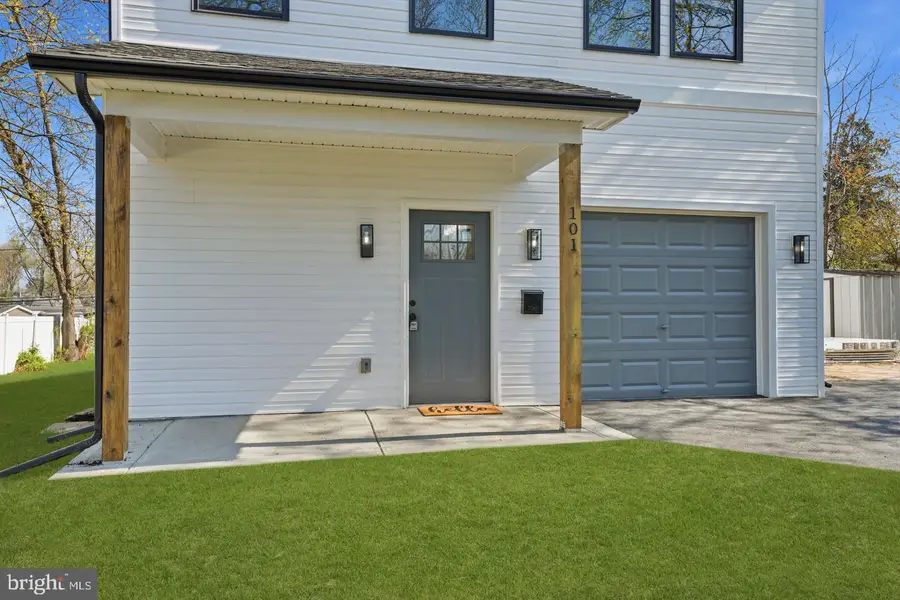 6 Starlight Ln, Levittown, PA 19055 - #3